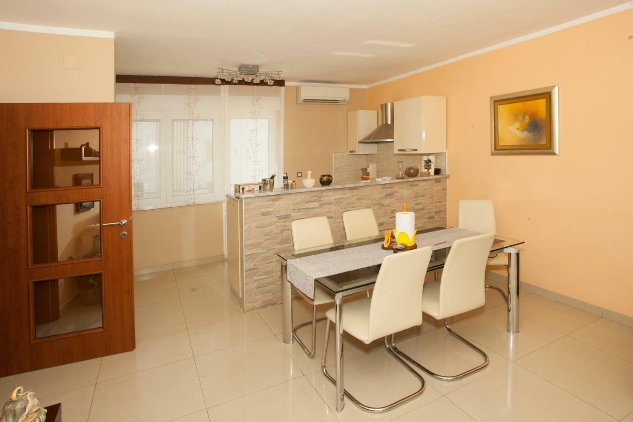 Apartment Dolores Split Exteriér fotografie